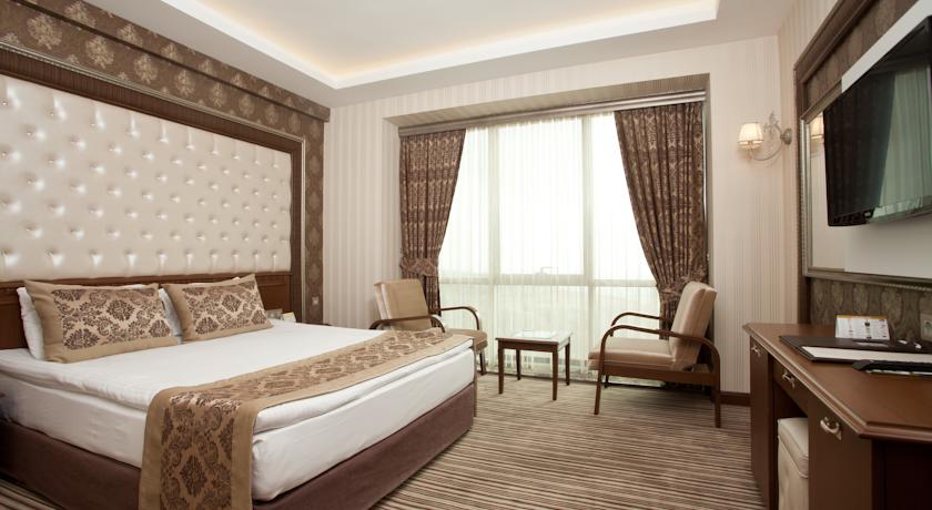 GRAND ALTUNTAŞ HOTEL