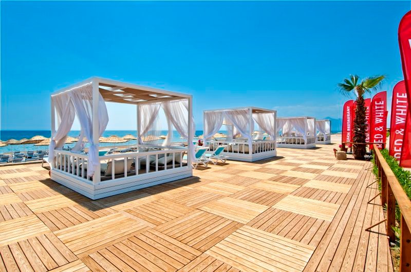 HOLİDAY İNN ANTALYA-LARA