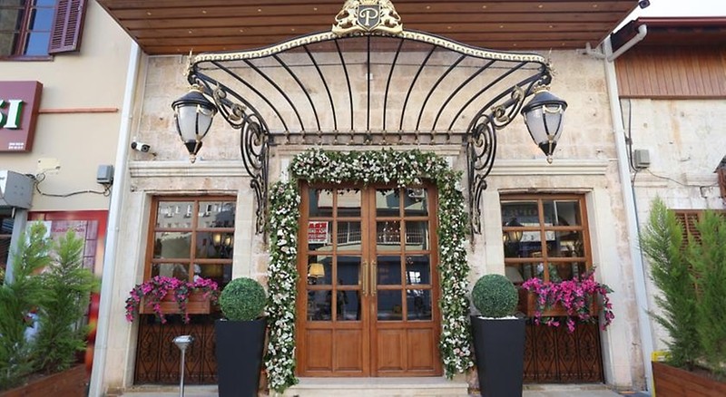 LA PERLA PREMİUM OTEL