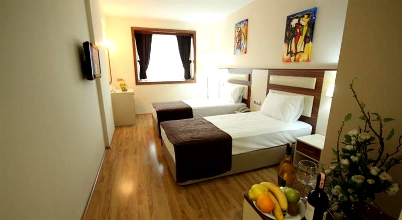 PALM CİTY HOTEL TURGUTLU