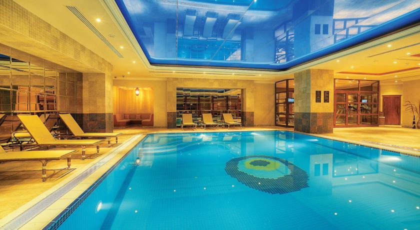 ELITE WORLD COMFY OTEL