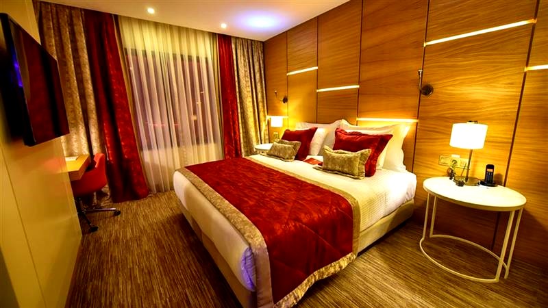 KUHLA BOUTİQUE SUİTE HOTEL