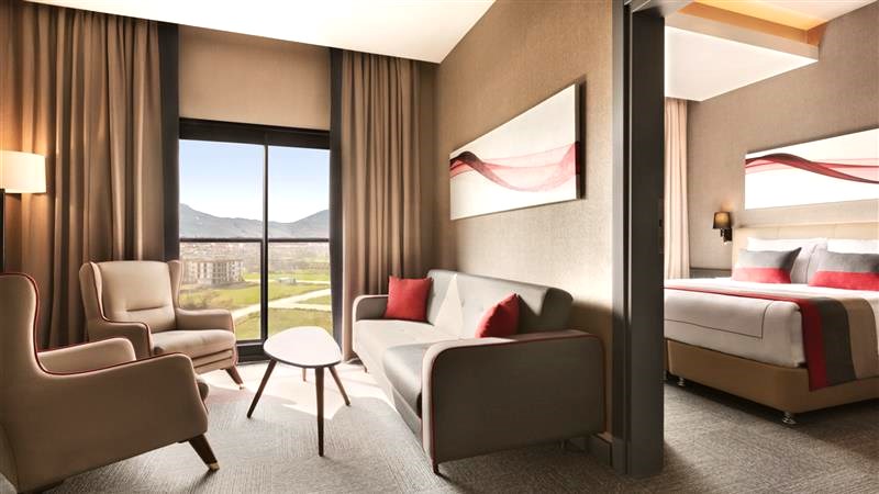 RAMADA BY WYNDHAM TİRE