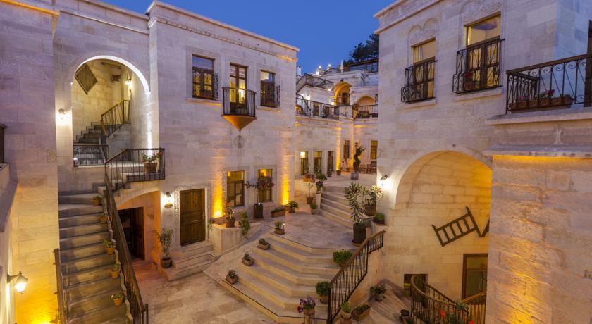 MAGIC CAVE HOUSE OTEL