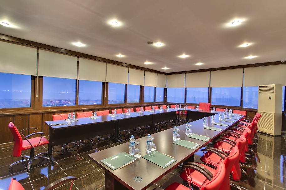 BURGU & TANGO ARJAAN BY ROTANA