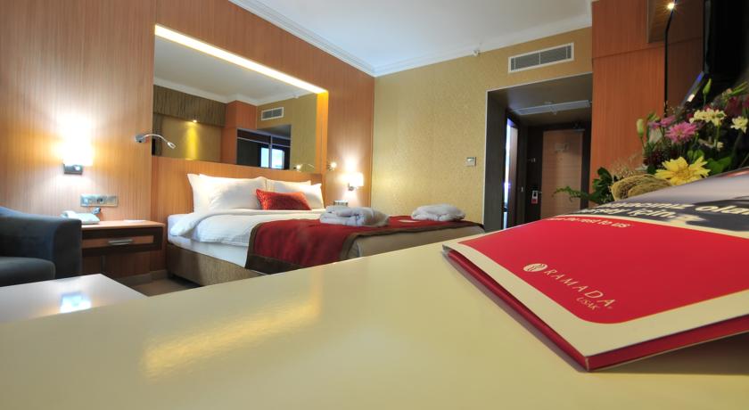 RAMADA BY WYNDHAM UŞAK