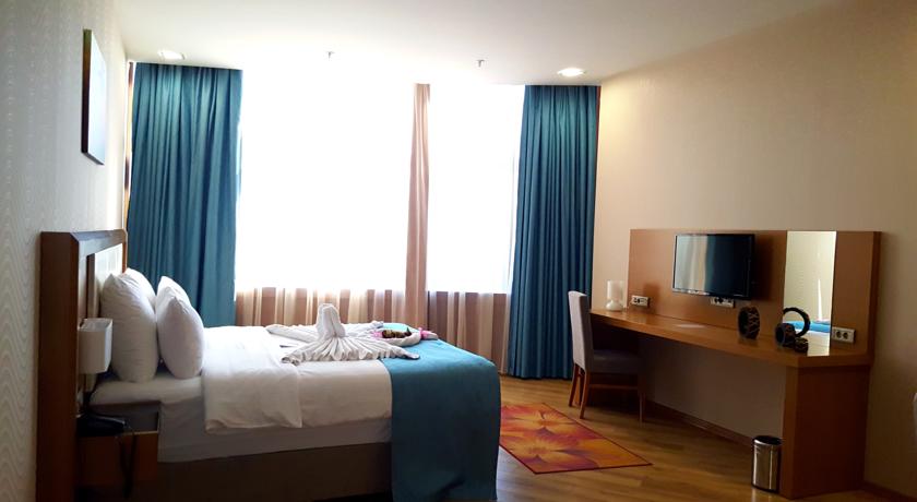 HILTON GARDEN INN ŞEKERPINAR