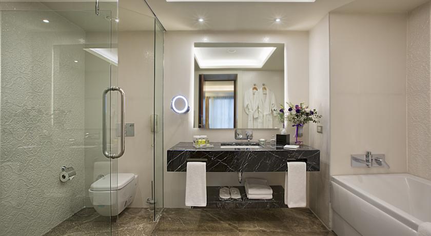 Dedeman Bostancı Otel & Convention Center