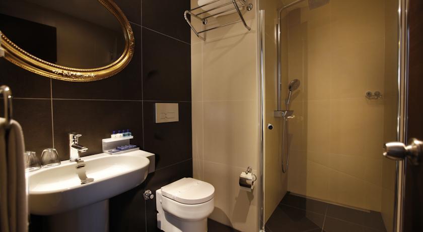 KONAK HOTEL İSTANBUL