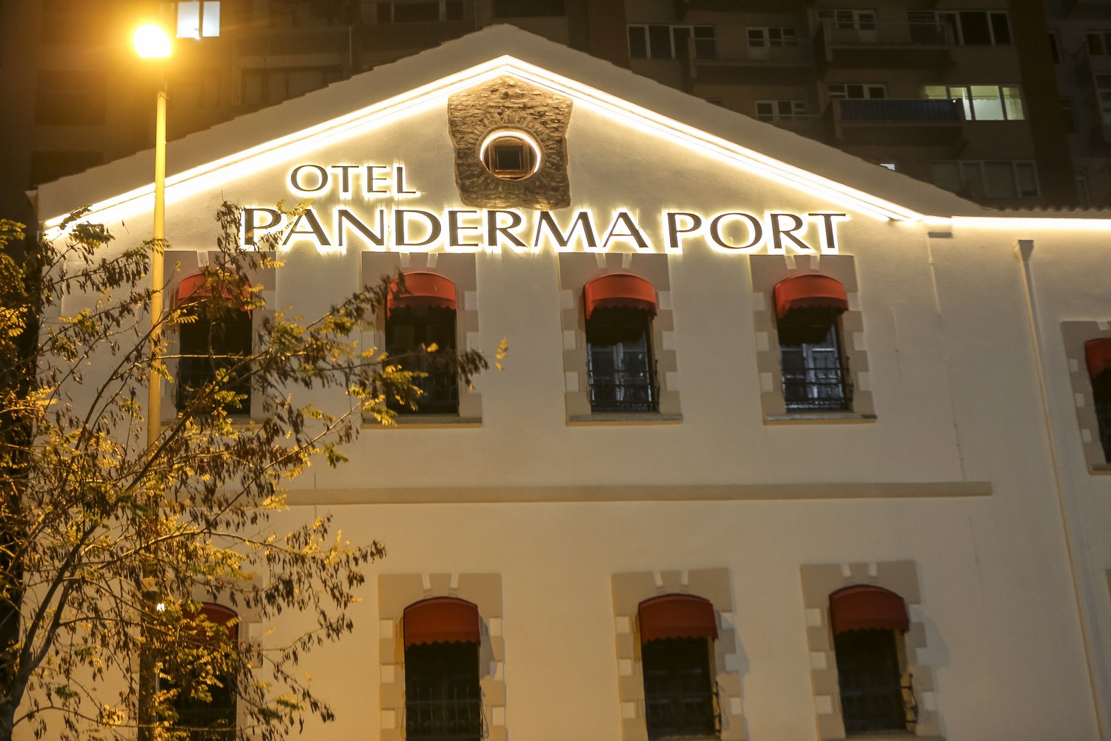 PANDERMA PORT HOTEL