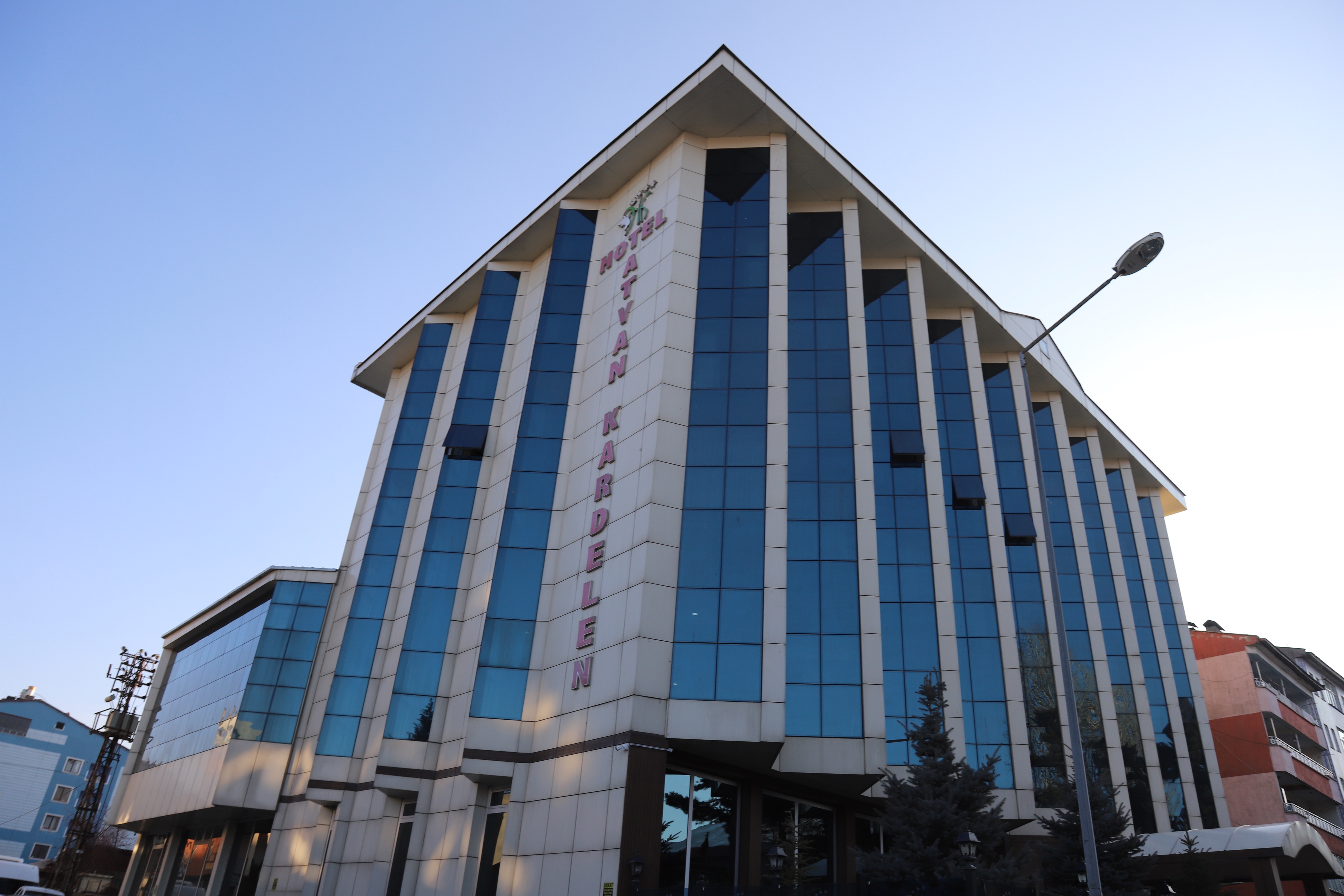 Tatvan Kardelen Hotel