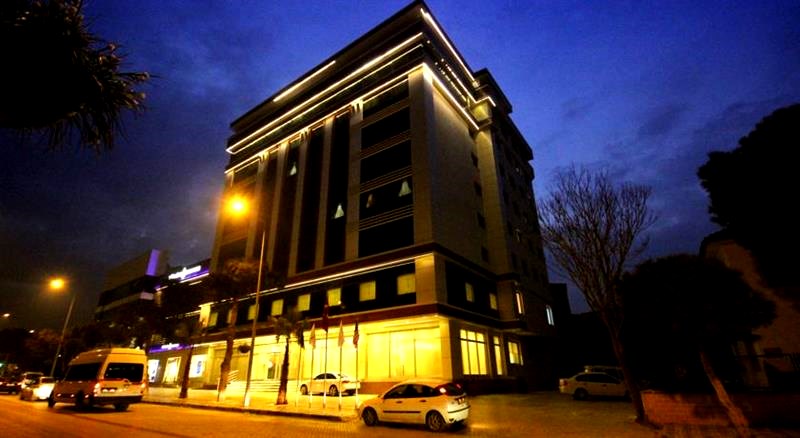 PALM CİTY HOTEL TURGUTLU