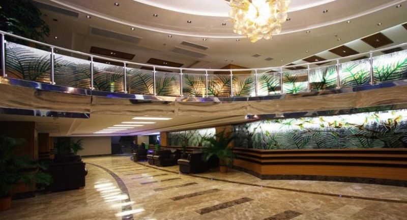 DREAMHILL BUSINESS DELUXE HOTEL