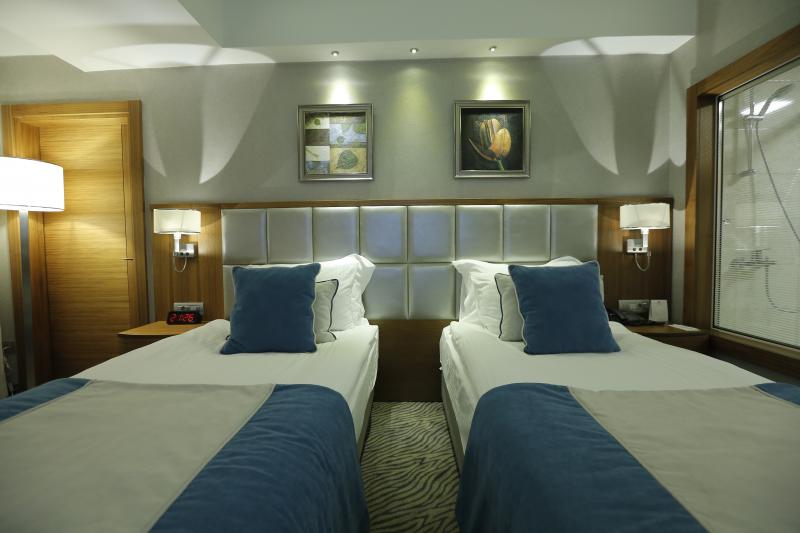 BEST WESTERN PREMİER KARŞIYAKA CONVENTİON & SPA HOTEL