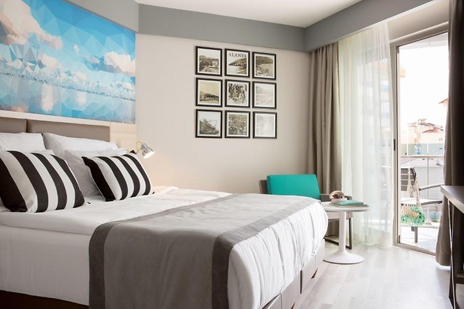 SUNPRIME C-LOUNGE HOTEL