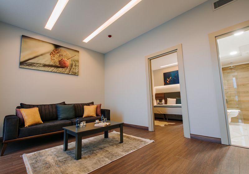 PEERLESS RESORT HOTEL