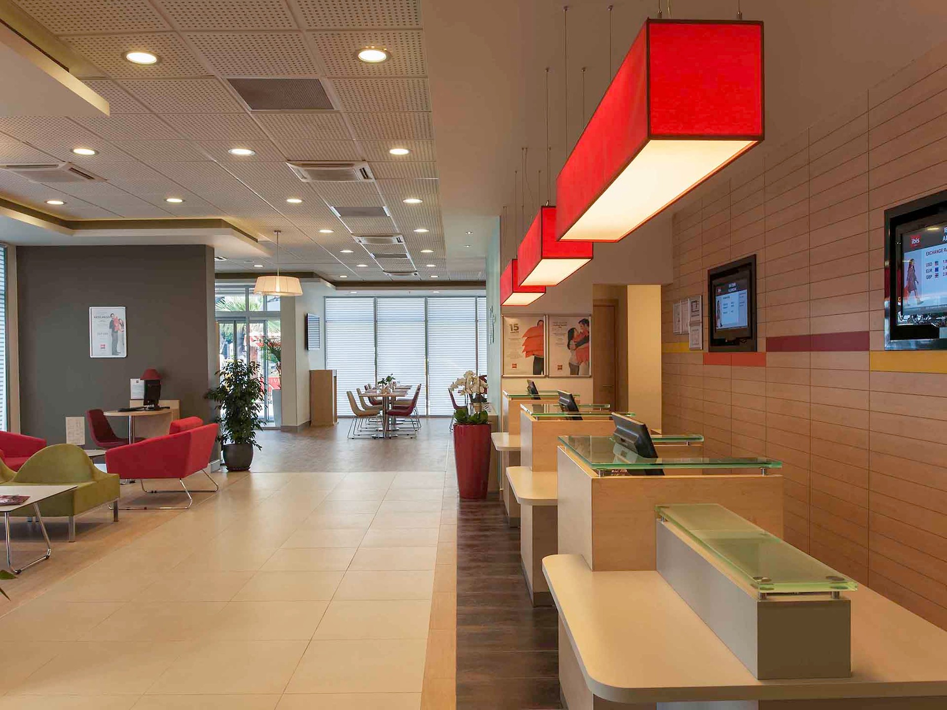 İBİS İZMİR ALSANCAK