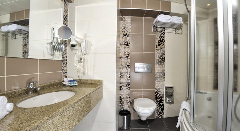 BEST WESTERN KONAK HOTEL