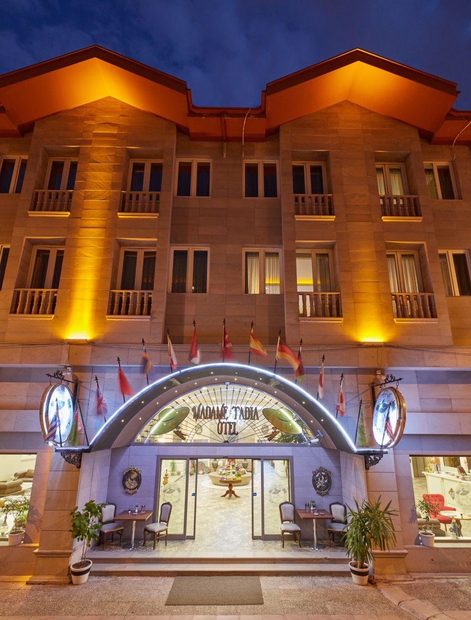 MADAME TADİA HOTEL