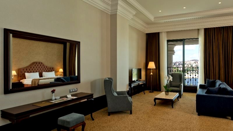 VIALAND PALACE HOTEL