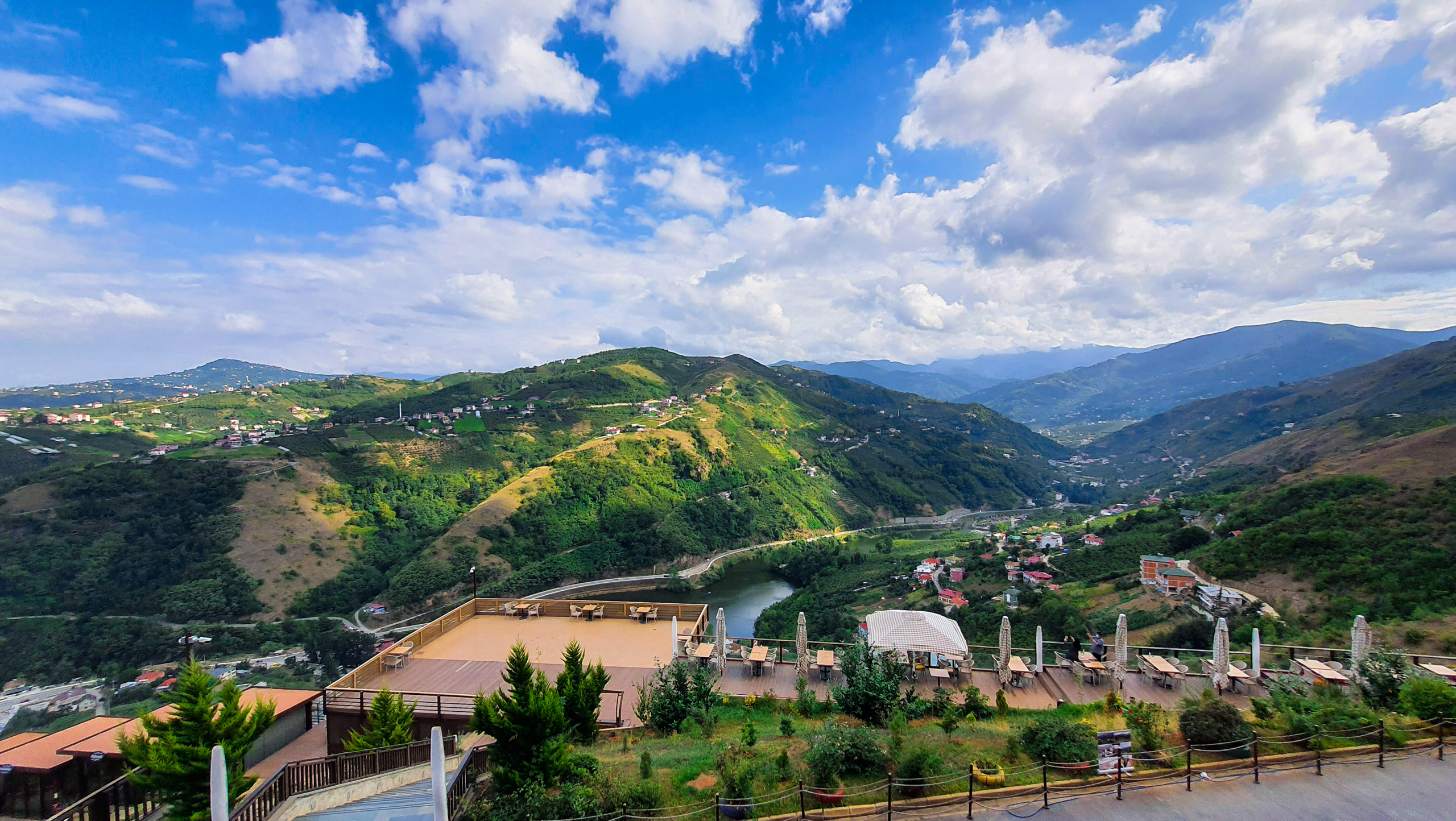 SERA LAKE RESORT HOTEL