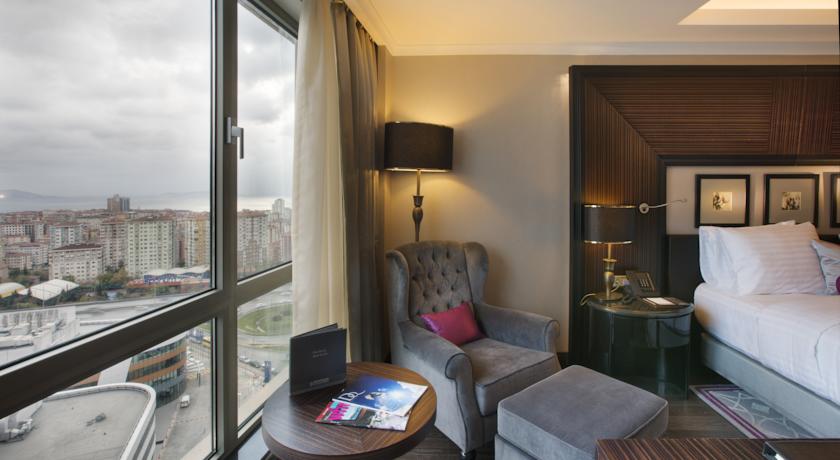 Dedeman Bostancı Otel & Convention Center