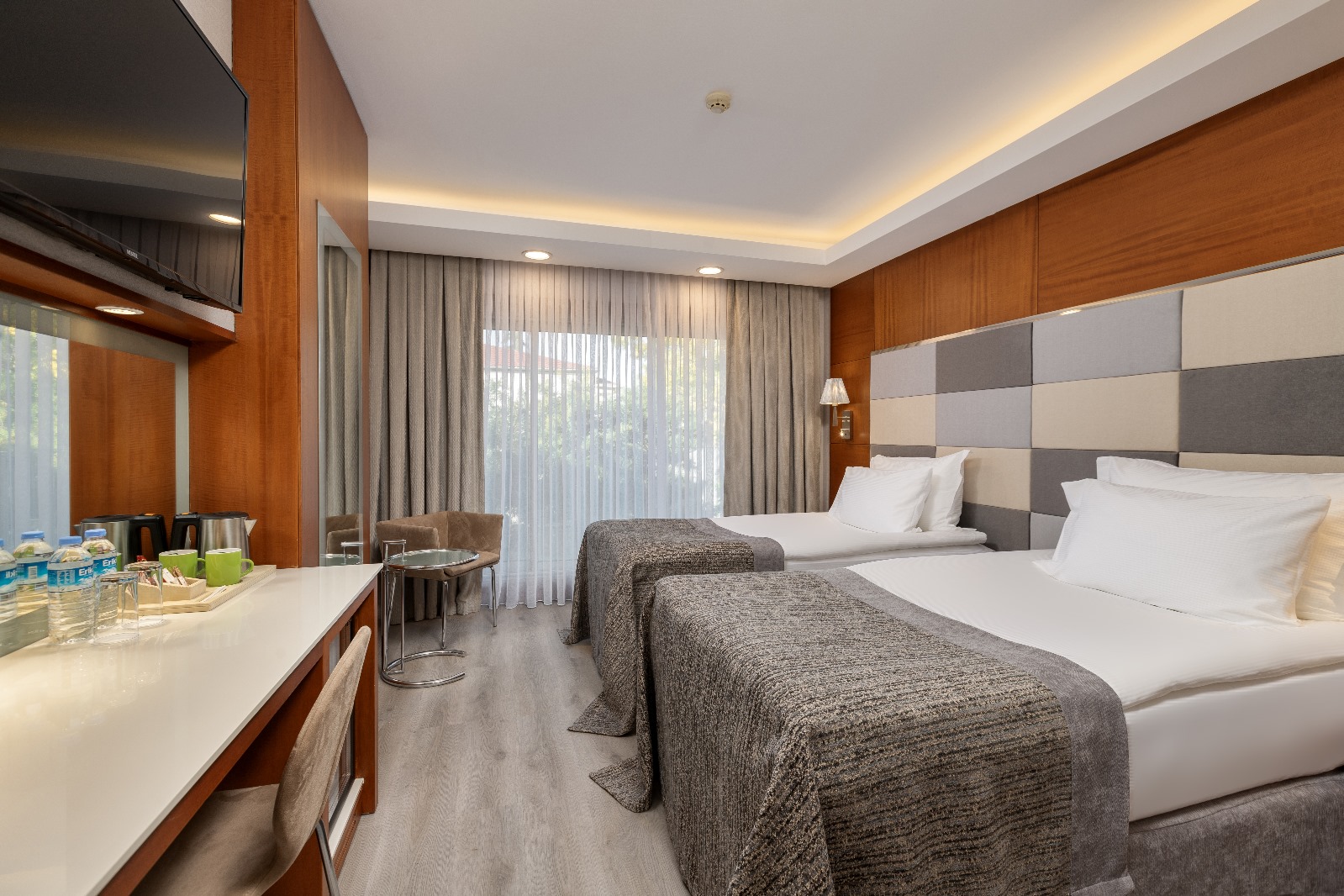 Limak Ambassadore Hotel