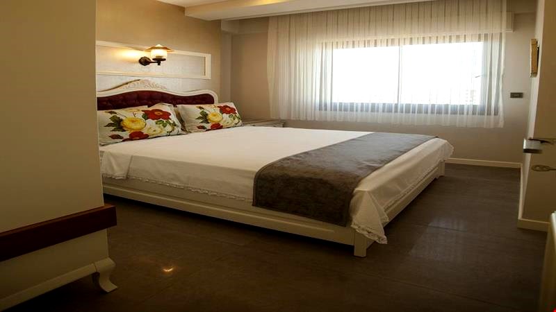 LİON PARK SUİTES & RESİDENCE HOTEL