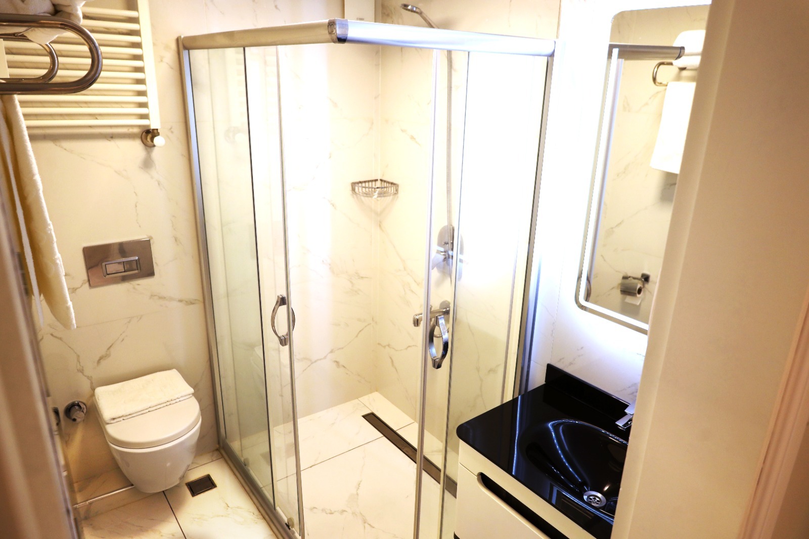 BAKIRKÖY TAŞHAN BUSINESS AIRPORT HOTEL