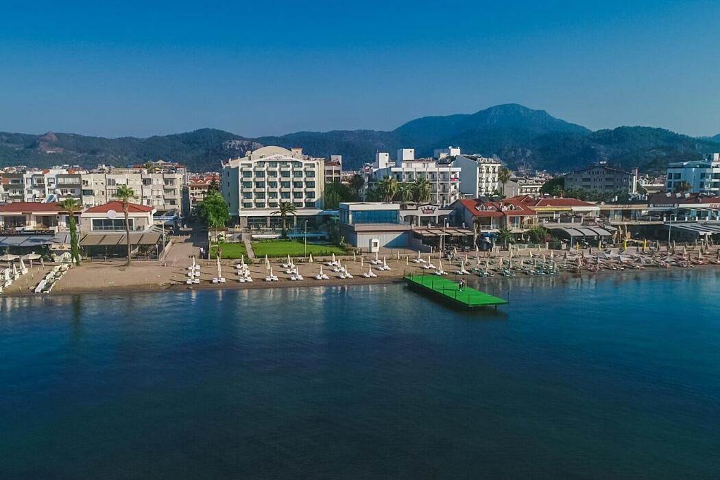 PREMIER NERGIS BEACH HOTEL