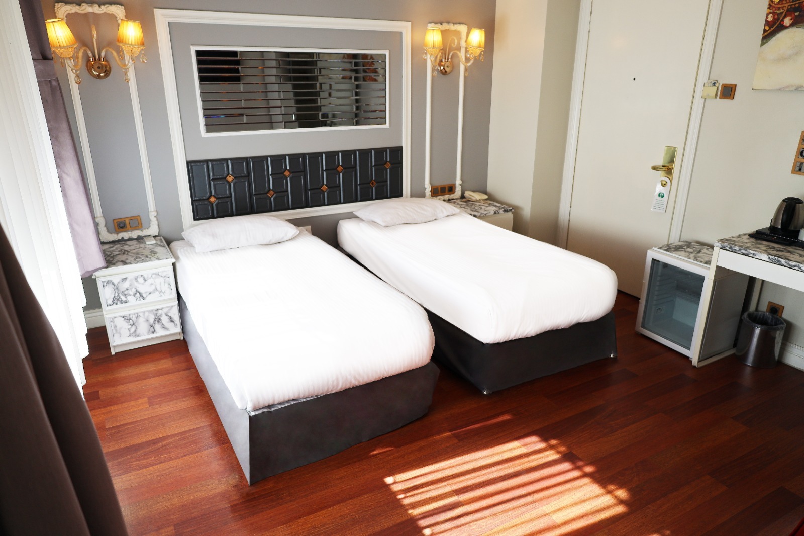 BAKIRKÖY TAŞHAN BUSINESS AIRPORT HOTEL