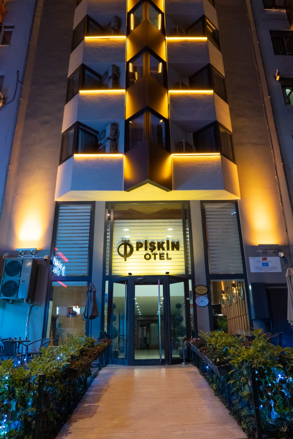 PİŞKİN OTEL