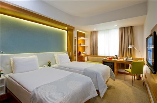 DİVAN İSTANBUL  CITY OTEL