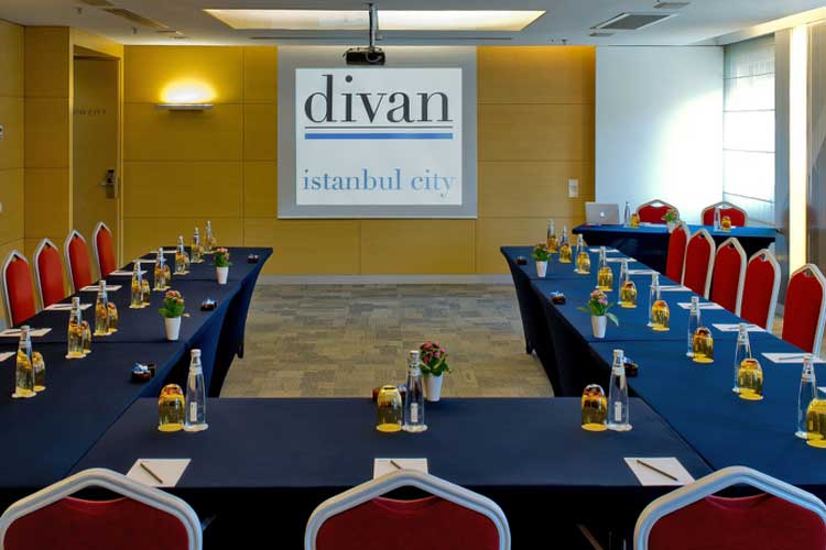 DİVAN İSTANBUL  CITY OTEL