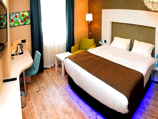 TEMPO HOTEL 4.LEVENT