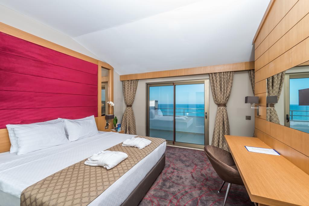 RAMADA RESORT BY WYNDHAM ÜNYE HOTEL