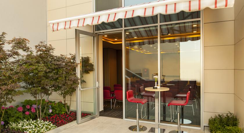 İBİS İSTANBUL ESENYURT