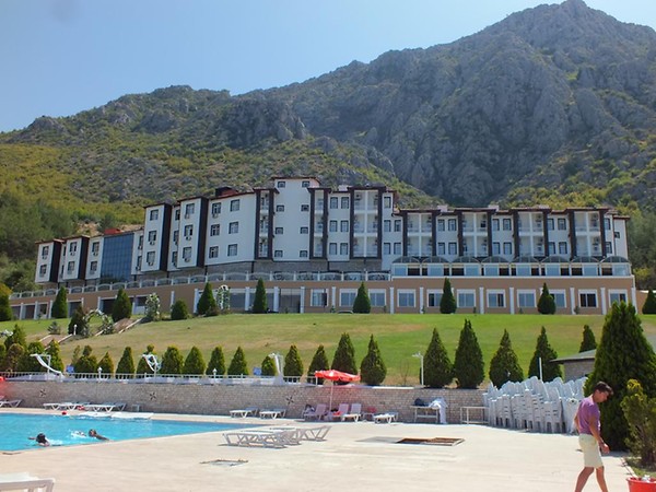 THE APPLE PALACE OTEL