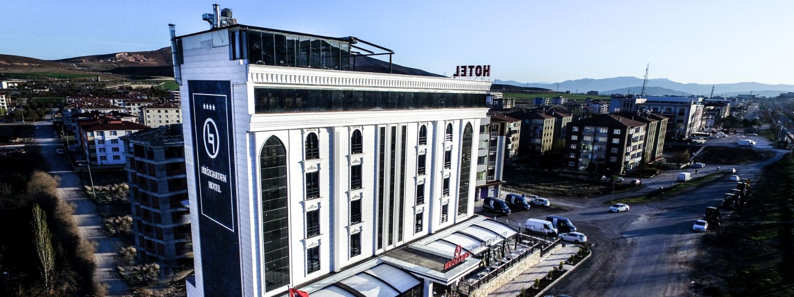 BİRİZGARDEN HOTEL