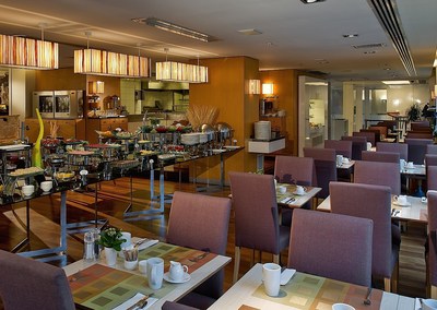 DİVAN İSTANBUL  CITY OTEL