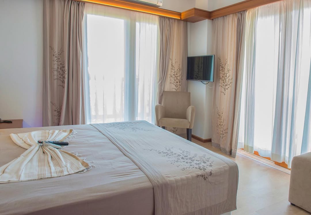 HOTEL LOTUS SPA&SPORT AKYAKA