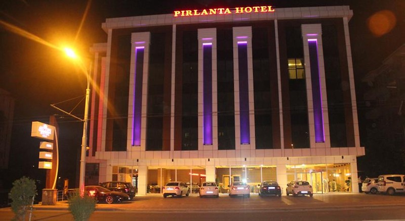 YZE PIRLANTA HOTEL