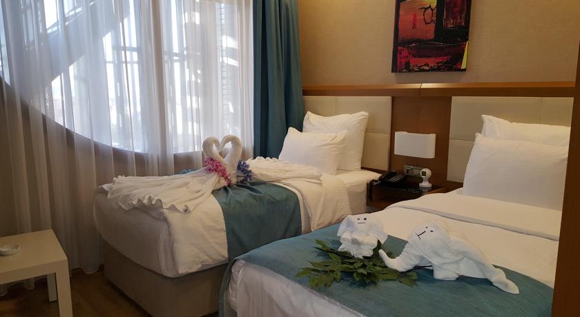 HILTON GARDEN INN ŞEKERPINAR