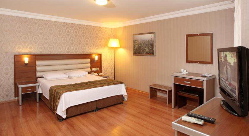 NEW BALTÜRK HOTEL İZMİT