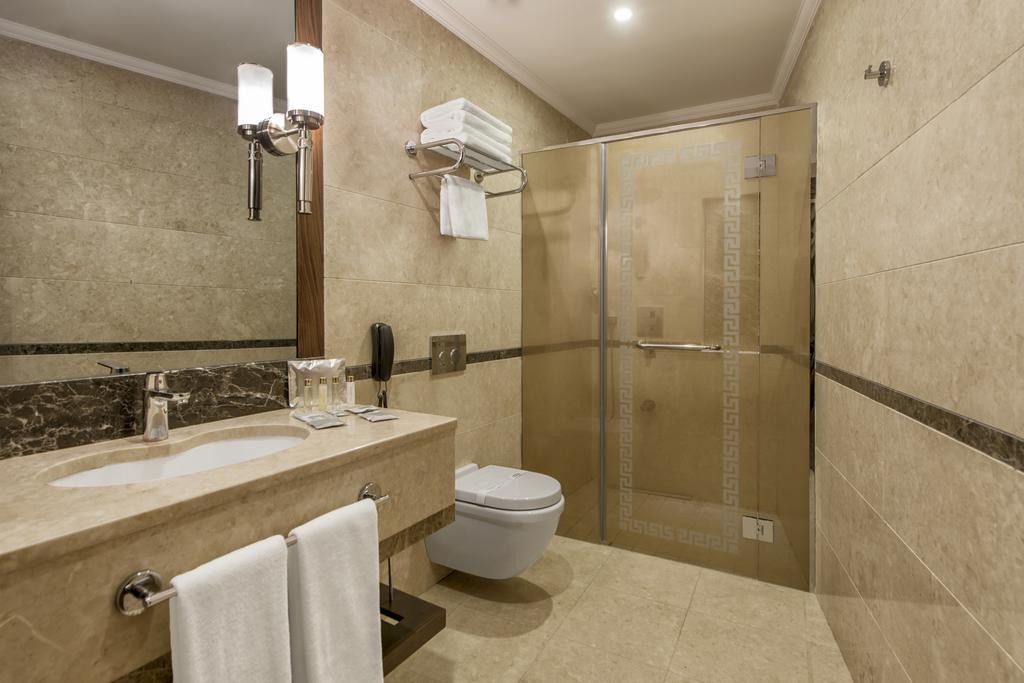 AKRONES THERMAL SPA CONVENTİON SPORT HOTEL