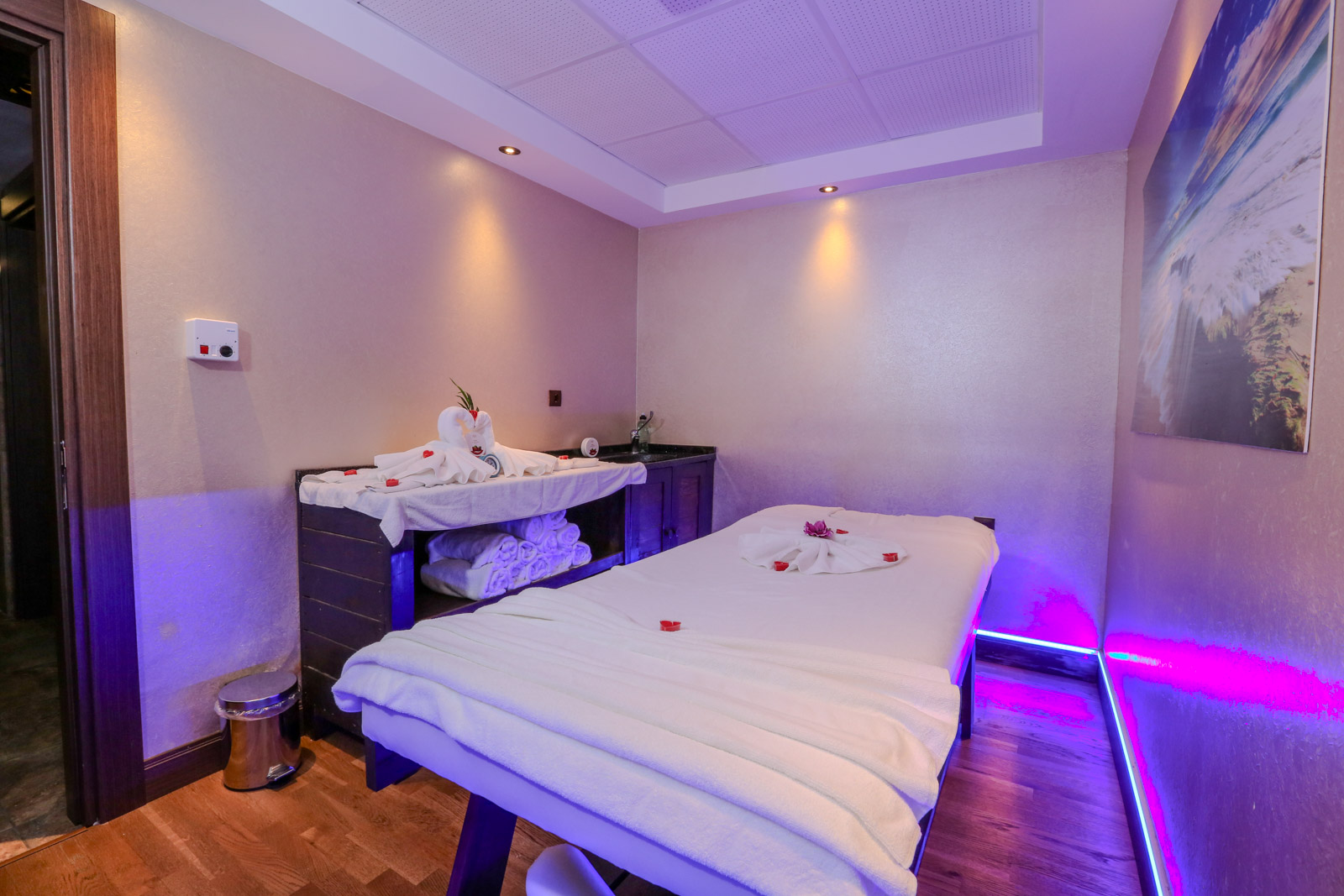 SERA LAKE RESORT HOTEL