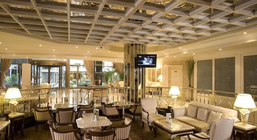 ELITE WORLD COMFY OTEL