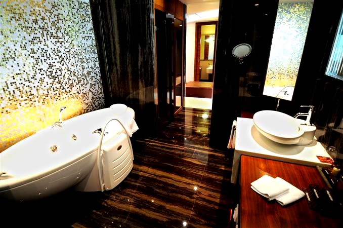 SHERATON İSTANBUL ATAKÖY HOTEL