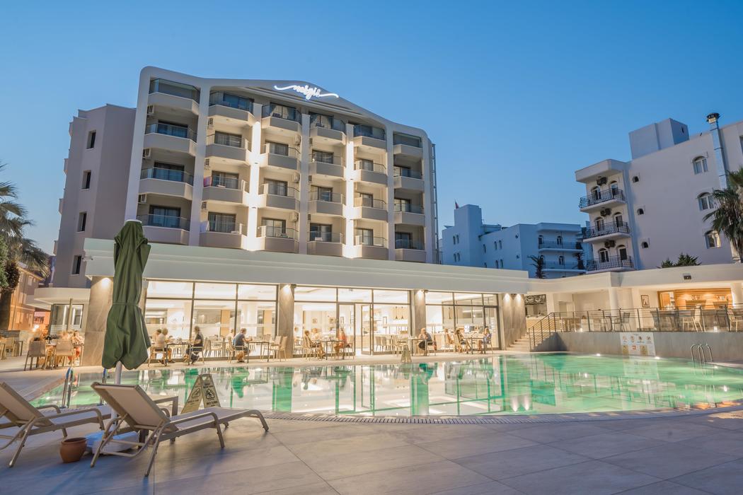 PREMIER NERGIS BEACH HOTEL