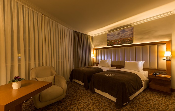 YILMAZOĞLU PARK OTEL